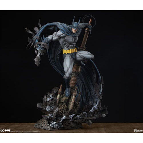 Batman Premium Format 1:4 Scale Statue