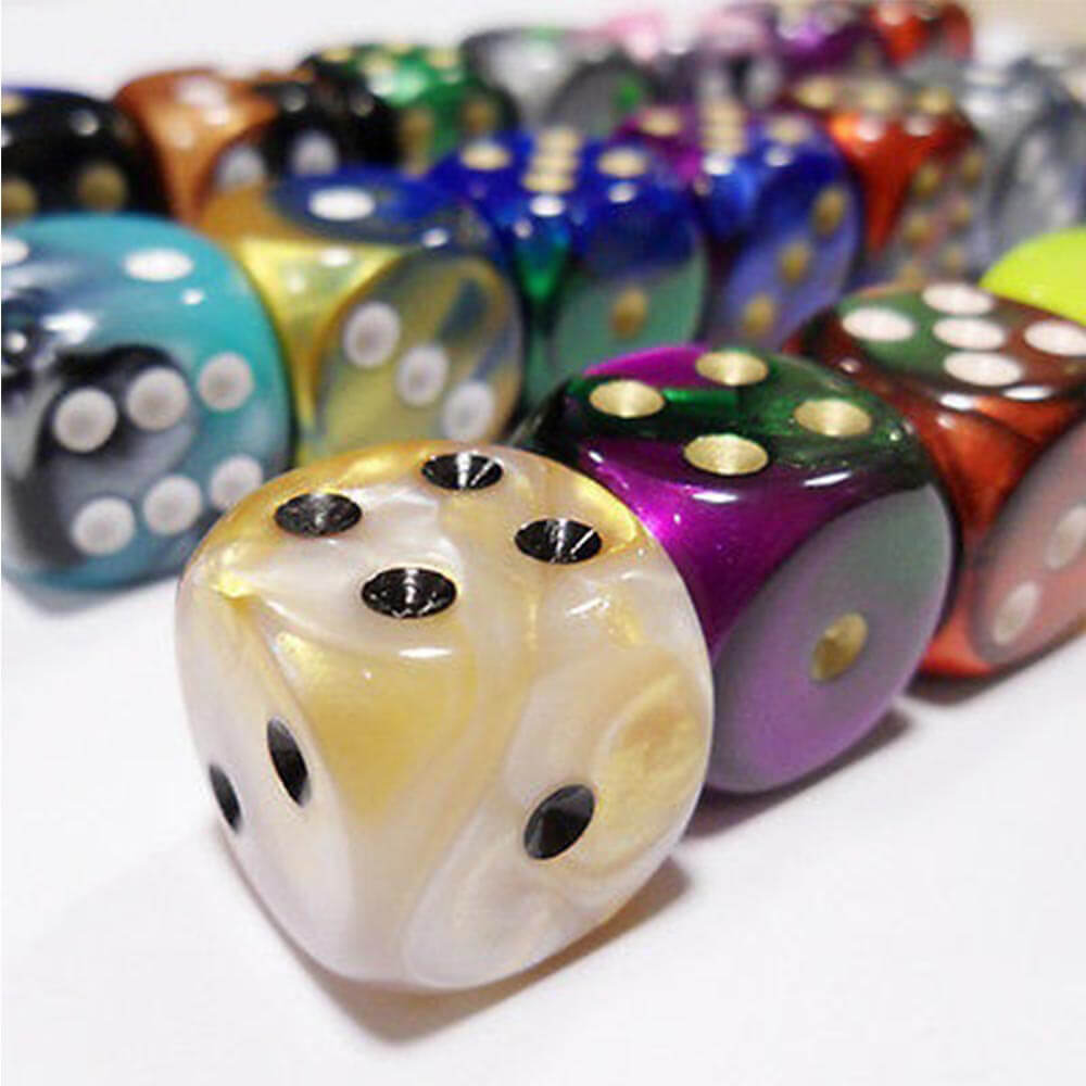 D6 Dice assorti 16 mm (50 dés)