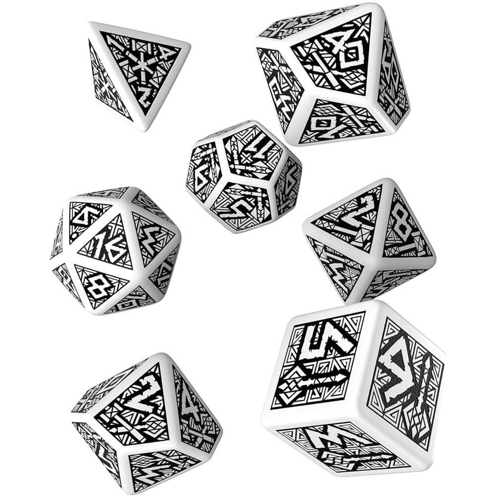 Q Workshop Dwarven Dice Set van 7